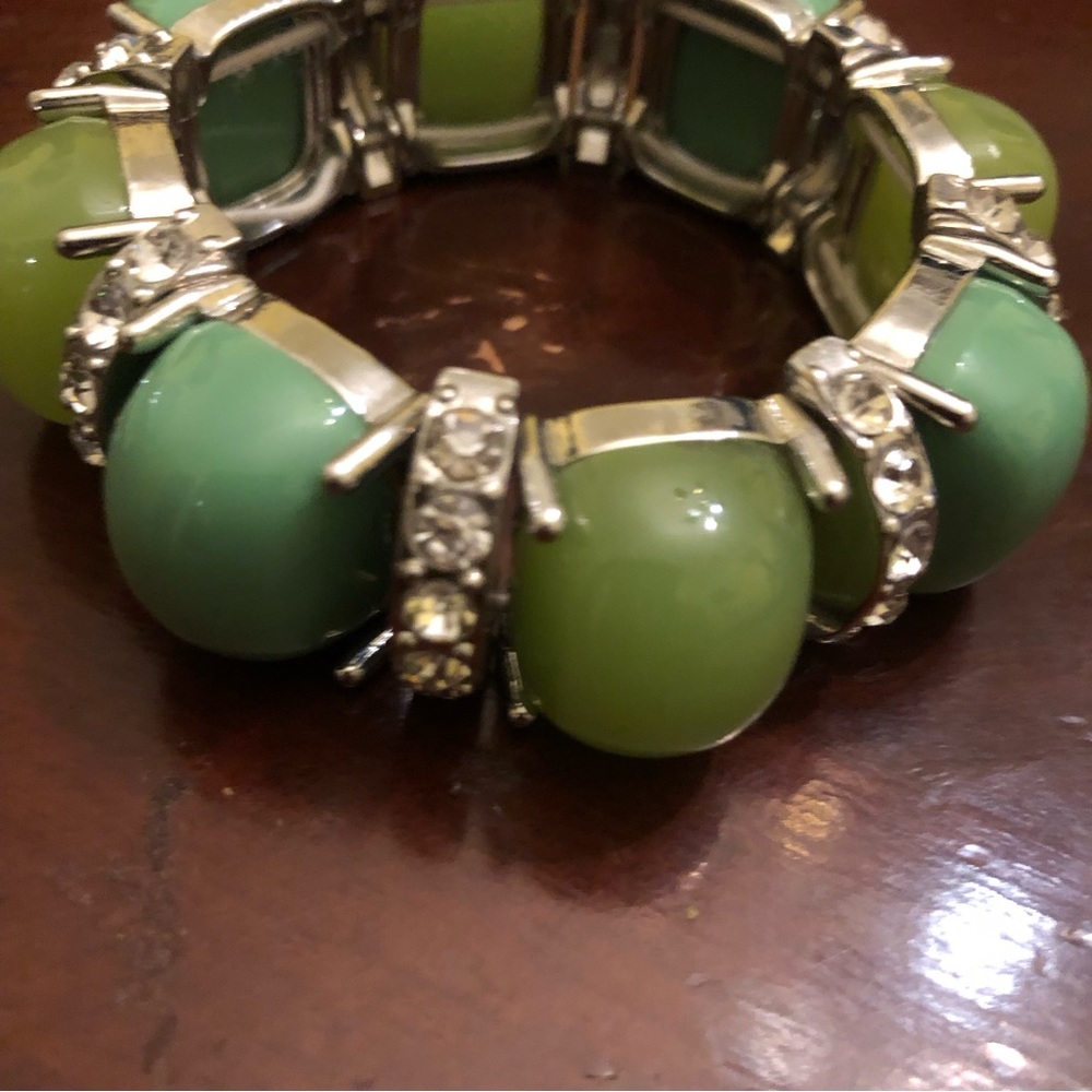 Accented Chunky Beaded Stretched Bracelet Women's Jade/Silver - Picture 6 of 10